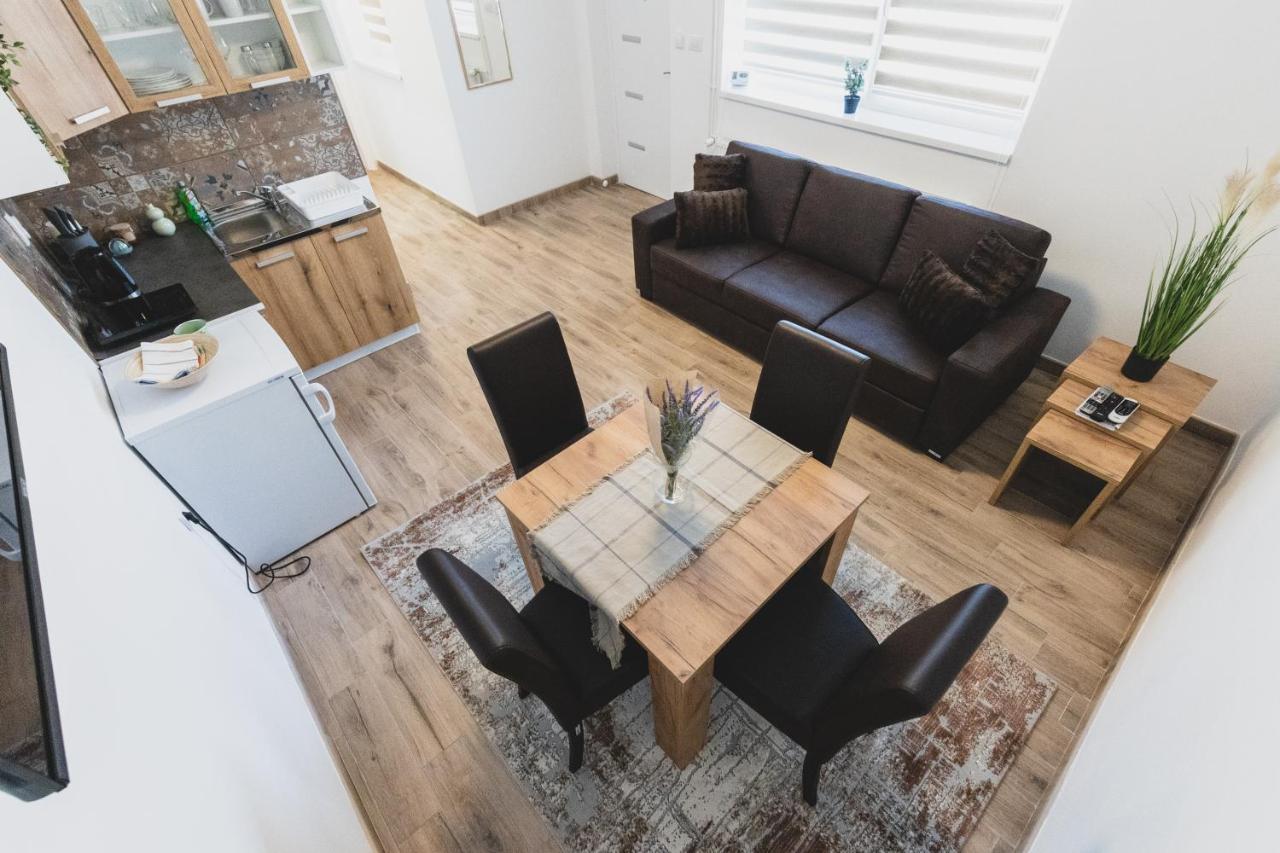 Alfa Apartmani ซูโบติกา ภายนอก รูปภาพ