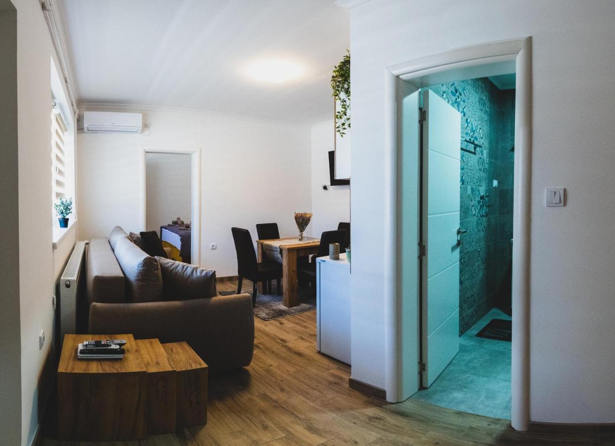 Alfa Apartmani ซูโบติกา ภายนอก รูปภาพ